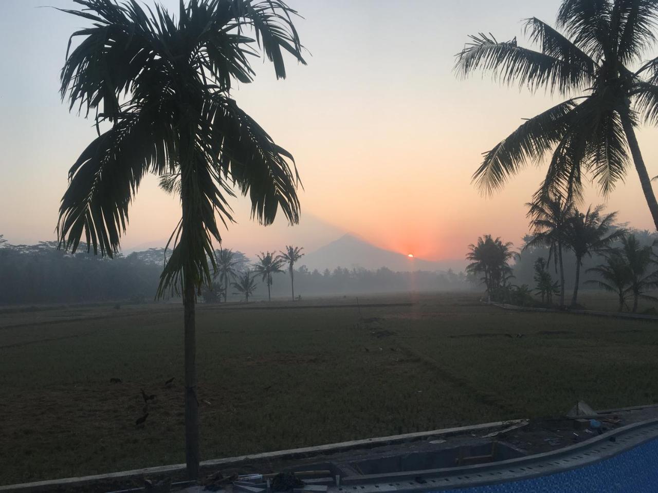 ホテルGopalan Borobudur マゲラン エクステリア 写真